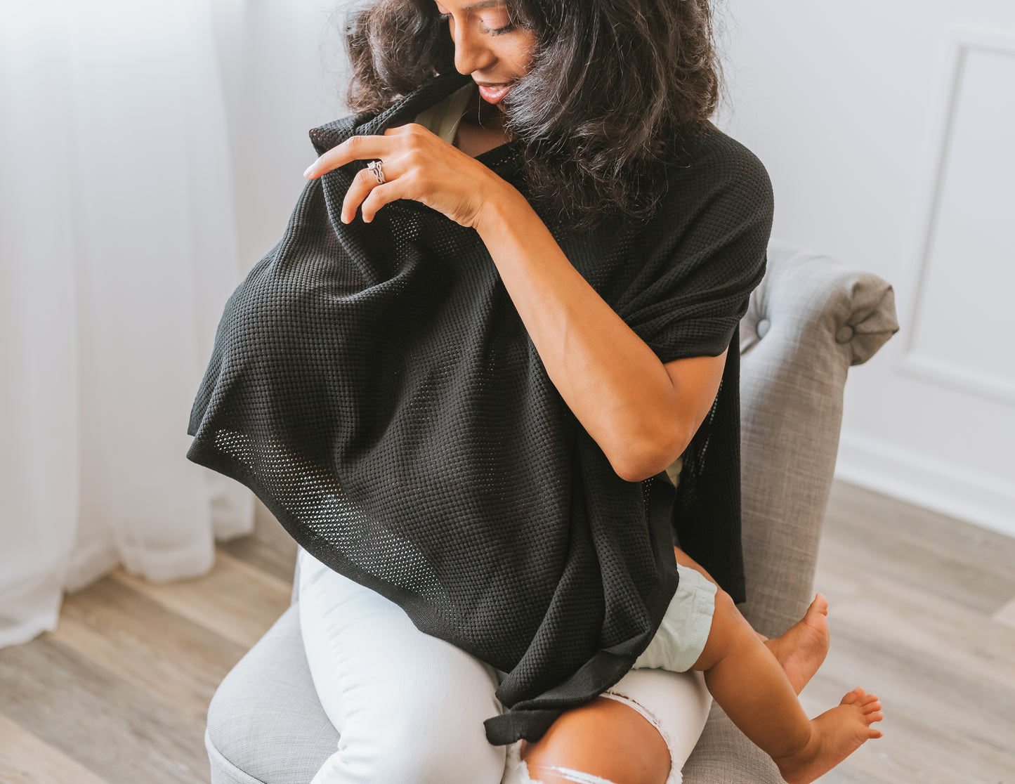 City Mama Ponchy | Ebony/Black