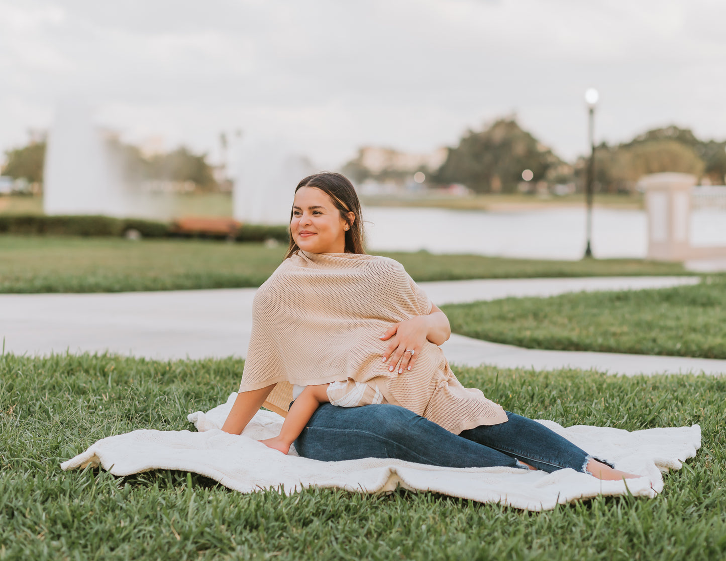 Modern Mama | Nude